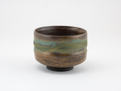 Wild-clay Glazed Chawan back: Ildikó Károlyi