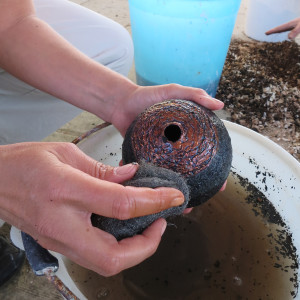 Raku+Water: Some more scrubbing and we are done